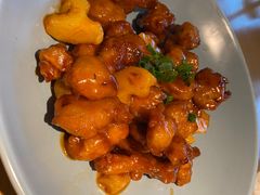 -蜜桃餐厅·伴山(绿宝广场店)