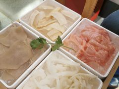 特色牛杂拼盘-许府牛火锅(信义坊总店)