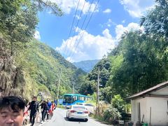 -安吉龙王山峡谷漂流