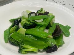 橄榄油炒田园时蔬-大树餐厅(朝阳大悦城店)