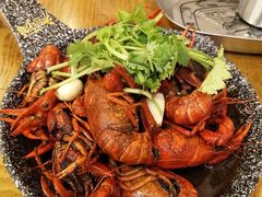 -鲁小三·大骨自助(金山总店)
