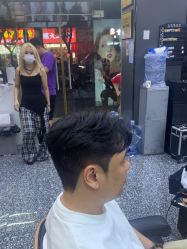 -藤野造型专业烫染接发