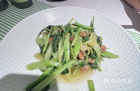 Fragrant Stir-fried Mustard Greens