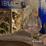 青岛探店｜𝐈𝐍𝐈𝐙𝐈𝐎🍾捕捉浪漫的餐酒吧