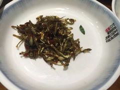 -青瓦餐厅·生鱼片·韩园烤肉(西塔店)