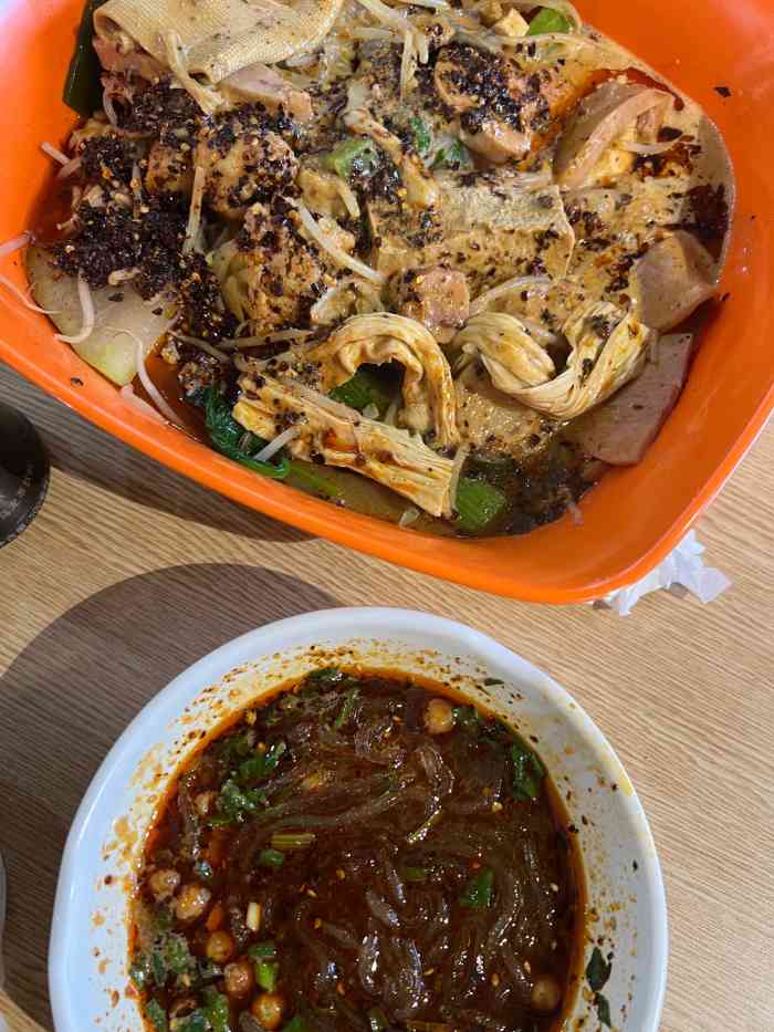 林静小吃-"五棵松地铁站西北口出大概一百米就到了."-大众点评移动版