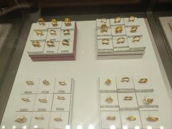 -周大福CHOW TAI FOOK(荟聚购物中心西红门店)