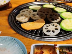 -唯成•韩国炭火烤肉 유성고기