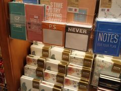 -西西弗书店&矢量咖啡(凯德晶萃广场店)