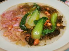 -八月美食小馆(银泰城总店)