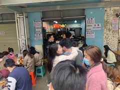 等位区-龍城柳州螺蛳粉(群星路店)