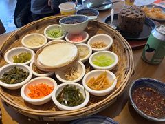 -包整·丝娃娃(一览甲秀楼风景店)