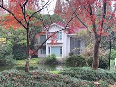 -上海怡沁园度假酒店
