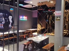 -老街烧烤大排档·地道湖北菜·龙虾馆(汉口火车站店)