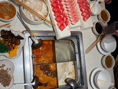 -海底捞火锅(吾悦国际广场店)