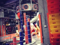 -嗨翻Hi-Fun竞技主题乐园·蹦床亲子生日轰趴(国光1937店)