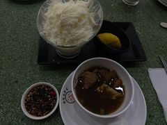 -新峰肉骨茶