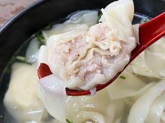 三鲜大馄饨-万寿斋(山阴路店)