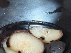 -果松木炭酸菜铜火锅·外婆参鸡汤