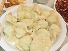 -镜泊湖酒家(兴华街金鼎店)