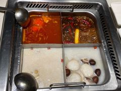 -海底捞火锅鲜切牛肉主题店(长寿路店)