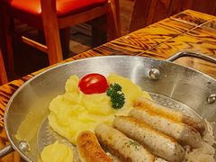 -申德勒加油站餐厅(三里屯北小街店)