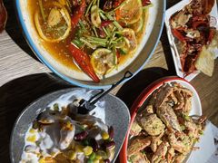 -叶派龙虾•招牌香辣蟹·海鲜(中海国际店)