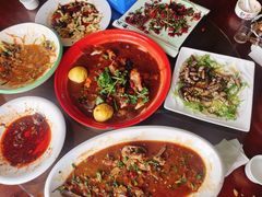 -八大碗私房菜(中城路店)