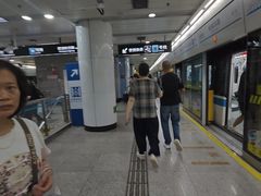 -陆家浜路(地铁站)