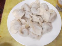 -孖妹上肉饺子馆