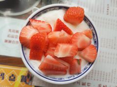 -周大娘牛乳(旧寨古村总店)
