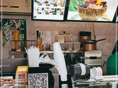 -津椰本·海南正宗椰奶清补凉(店一店)