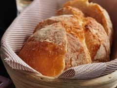餐前面包-上海苏宁宝丽嘉酒店·Cafe Bellagio西餐厅