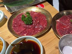 -汉城烤肉·黑金冠(华山路店)