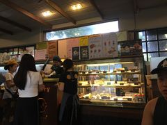 大堂-莓园冰淇淋店