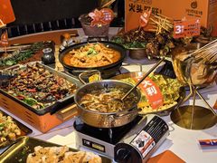 -何师烧烤Pro ·江湖川菜·小龙虾·精酿(太古里旗舰店)