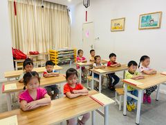 -童学馆·诗书礼乐少儿国学(光谷天地店)