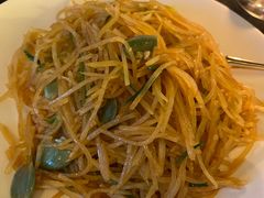 腊八蒜土豆丝黄瓜丝-甄御•海鲜新青岛菜(麦岛店)