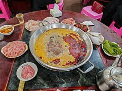 -储奇门鳝鱼火锅(总店)