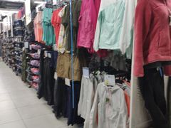 -迪卡侬(高新万达店)