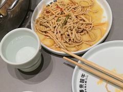 -宴全牛粤来越牛潮汕鲜牛肉火锅(海州万达广场店)