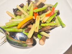 -海派悦庭·海胆烧麦·新融合菜(凯德广场店)