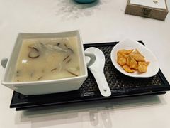浓汤花胶鸡丝羹-明阁 Ming Court(广州朗豪酒店)