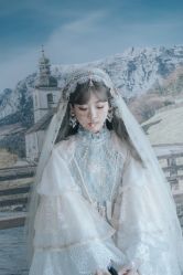 -艾米丽婚纱礼服