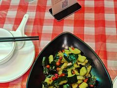 -一只虾·小龙虾·烧烤·肉蟹煲(同泰时代广场店)