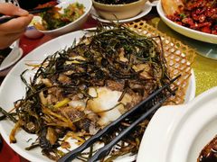 葱烤鸦片鱼头-老吉士酒家(天平路店)