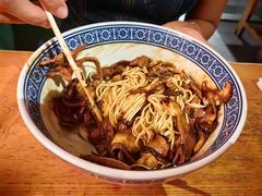 -沪西老弄堂面馆(定西路店)