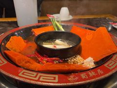 -蜀辣居鲜货老火锅(双流万达店)