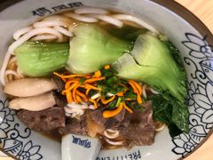 -俏凤凰(美林M·LIVE天地东座店)
