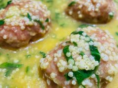 狮子头-锦庐道地川菜(来福士店)